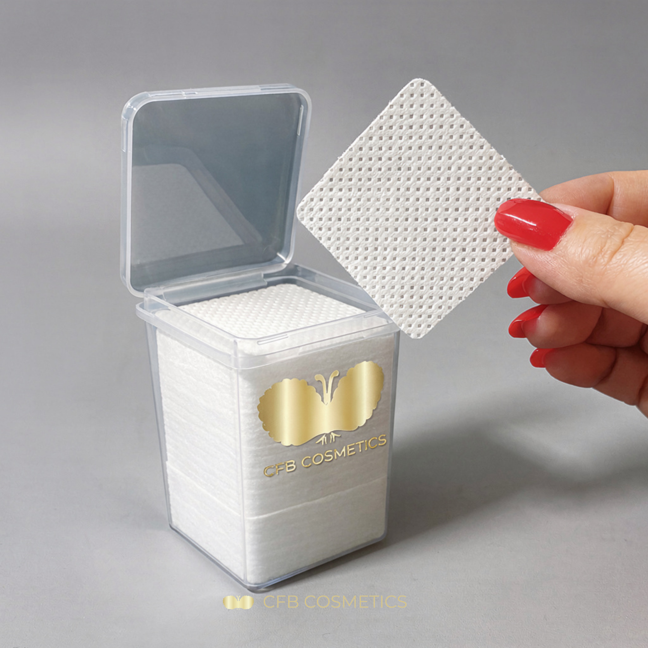 Cleaning wipes | Eyelash glue  